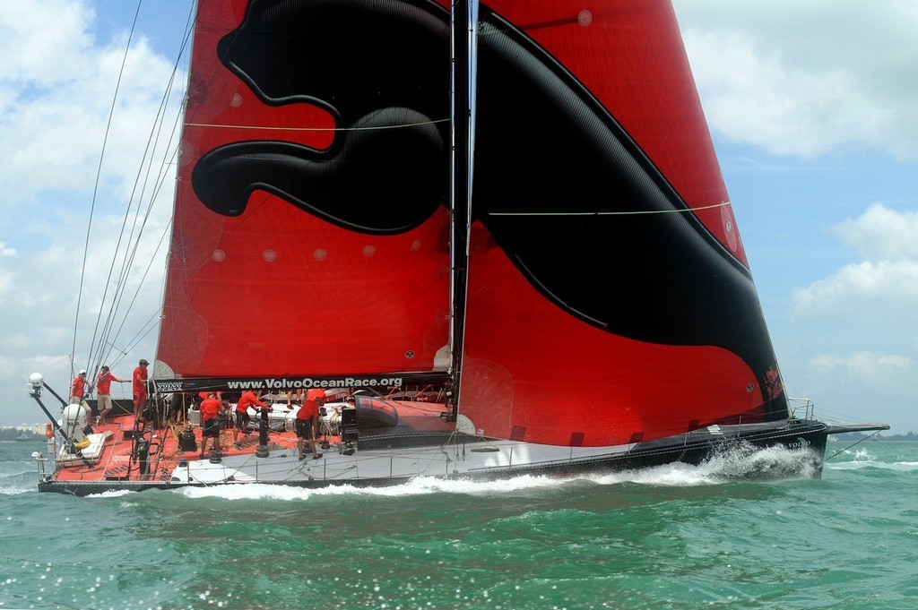 PUMA Ocean Racing, skippered by Ken Read (USA) at the start of leg 4 of the Volvo Ocean Race, from Singapore to Qingdao, China ©  David Kneale/Volvo Ocean Race http://www.volvooceanrace.com/