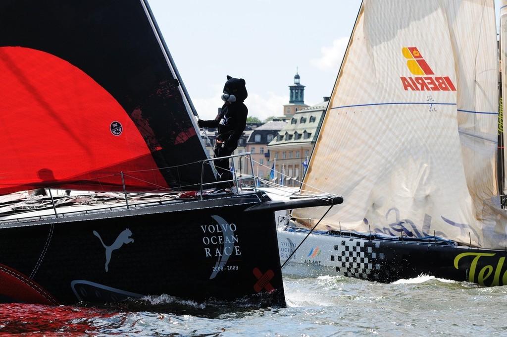 The City Sprint from Sandhamn, the finish line of leg 9, to the city of Stockholm ©  David Kneale/Volvo Ocean Race http://www.volvooceanrace.com/