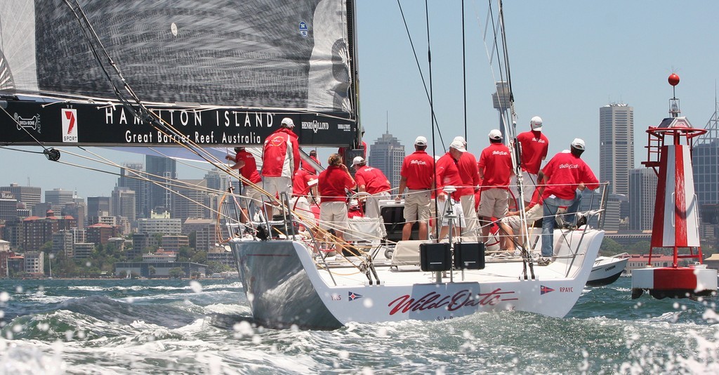 Wild Oats XI at the KFC mark - SOLAS Big Boat Challenge © Crosbie Lorimer http://www.crosbielorimer.com