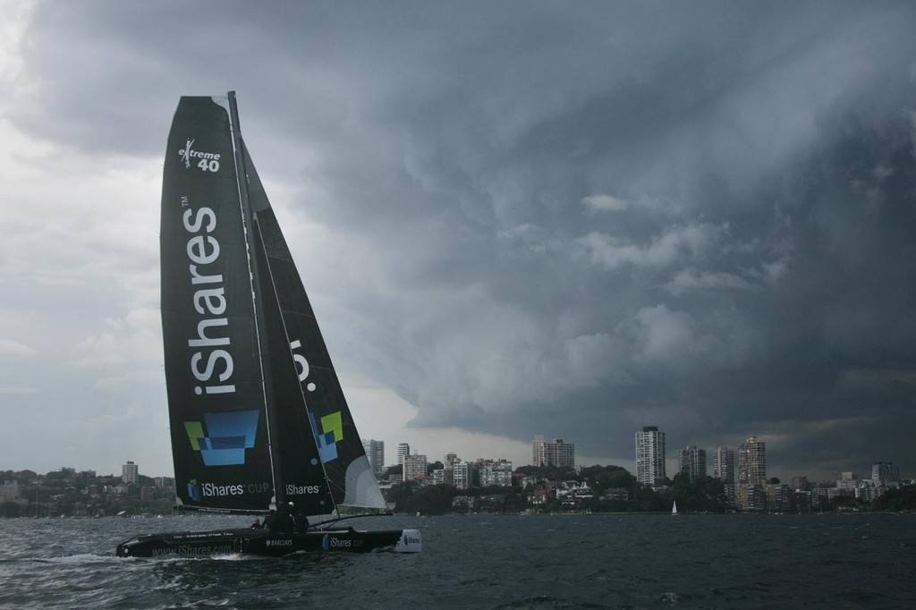 iShares in December 3 thunderstorm on Sydney Harbour.  iShares/ Sabine Albers © Extreme 40s