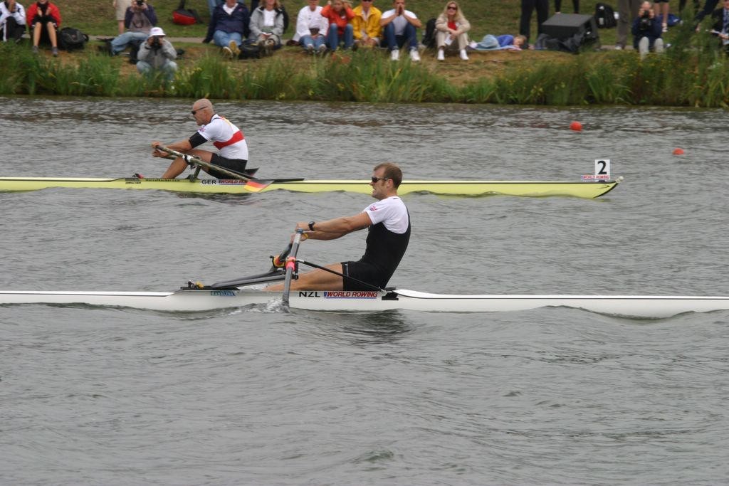 Mahe Drysdale drives hard in the Single on his way to setting a new World Record © Rob Bristow www.rowinginfo.info