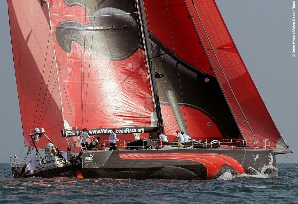 PUMA Ocean Racing leads the fleet at the start of Leg 3 of the Volvo Ocean Race 2008-09 from Cochin, India, to Singapore ©  David Kneale/Volvo Ocean Race http://www.volvooceanrace.com/