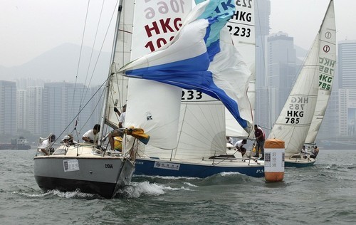 Impalas at the top mark - RHKYC Long Beach Autumn Regatta 2007 © Guy Nowell http://www.guynowell.com