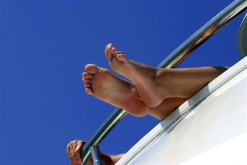 The perfect chance to relax and unwind, just a short distance from Sydney CBD © smart boating group http://www.smartboating.com.au