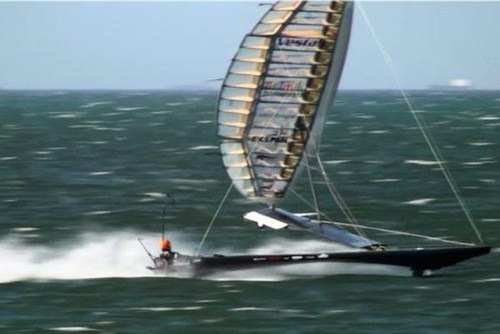 Wild pod flying action - Vestas SailRocket - 02 Nov 2008 © Vestas Sailrocket - copyright http://www.sailrocket.com