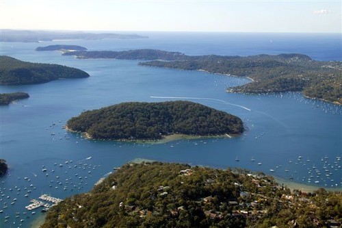 The Pittwater cruising grounds © smart boating group http://www.smartboating.com.au