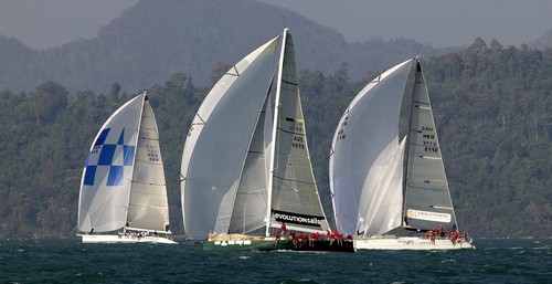 Royal Langkawi International Regatta 2010. Sailing in company - Jelik, Evolution Racing, HiFi. © Guy Nowell http://www.guynowell.com