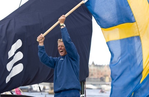 Ericsson 3 skipper Magnus Olsson arrives to the dock after winning the Stockholm Sprint Race. © Oskar Kihlborg /Ericsson Racing Team http://www.ericssonracingteam.com