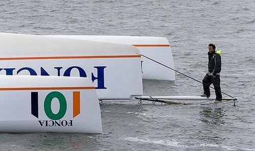 Fonica after capsize outside Lorient © Thierry Martinez http://www.thmartinez.com