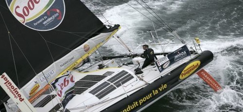Bernard Stamm on Cheminées Poujoulat  © Jean-Marie Liot / DPPI / Vendée Globe http://www.vendeeglobe.org