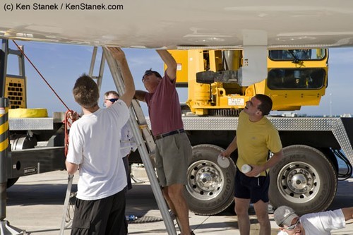 Getting ready at Acura Key West 2008 © Ken Stanek http://www.kenstanek.com