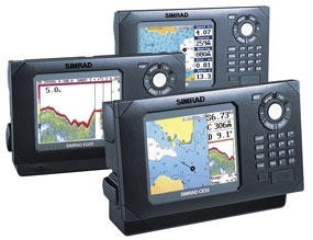 Simrad chartplotters © SW