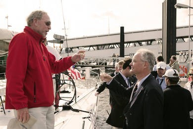 George David (left) from Rambler and Manuel Cadmus, NRV, having a welcome-drink. Copyright by: HSH Nordbank AG/Nico Krauss  © HSH Nordbank AG / copyright http://www.hsh-nordbank-blue-race.com