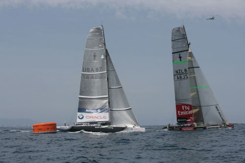 Day 3 BMW Oracle Racing forces Emirates Team NZ to tack back at the windward mark © BMW Oracle Racing Photo Gilles Martin-Raget http://www.bmworacleracing.com