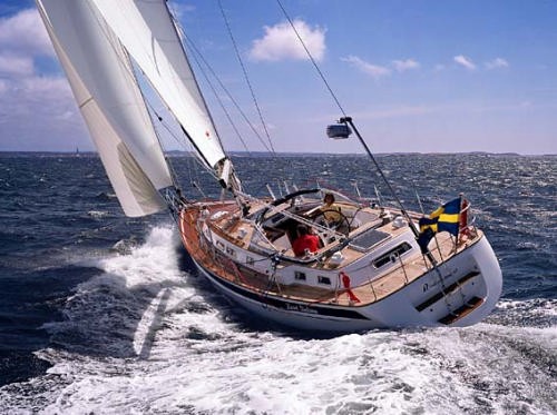 Hallberg-Rassy 43 © Hallberg-Rassy www.hallberg-rassy.se