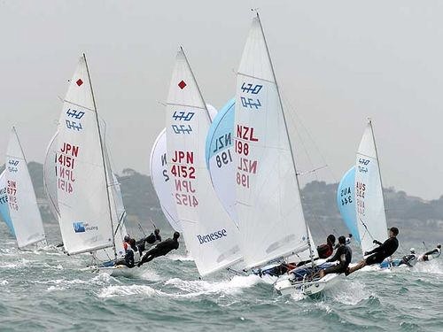 Woolley and Overington (NZL) chase hard in the 470 fleet. © Jeff Crow/ Sport the Library http://www.sportlibrary.com.au