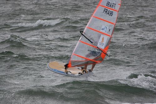 Antoine Questel heads out to the course area © David Minnis-Bell http://www.470.org