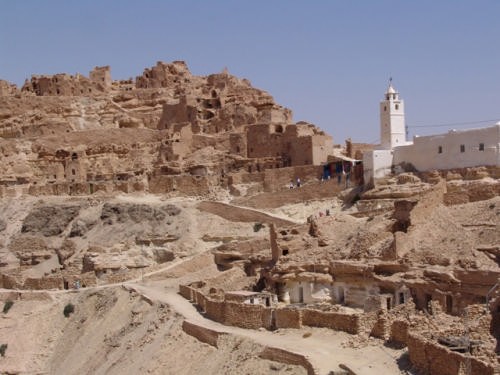 Berber Village Sahara. © Ian & Andrea Treleaven