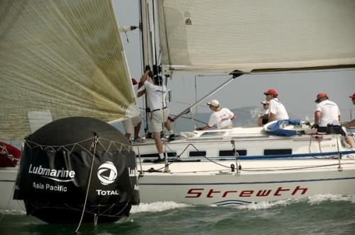 Strewth, winner of Premier Cruising - CCR 2006 © Guy Nowell http://www.guynowell.com