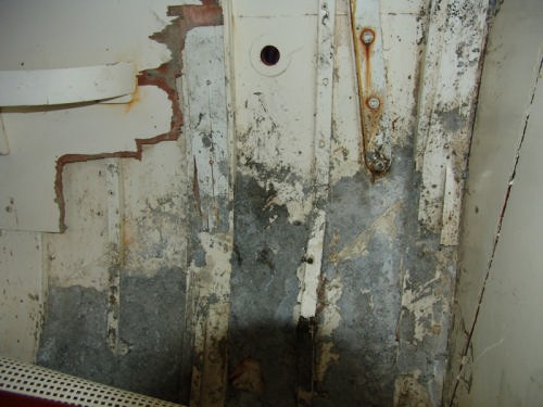 A second area of interior damage with the temporary repiar in place. © Richard Gladwell www.photosport.co.nz