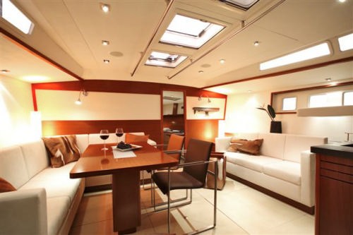 Hanse 630e saloon wide view © Windcraft Australia www.windcraft.com.au