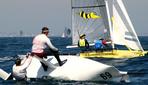 <b>James Beninghaus and crew Art Vasenius from Campbell, Calif., can only watch as Rand Arnold and Gary Gremaux, Santa Clara, blow by</b><br />
<br />
 © Rich Roberts http://www.UnderTheSunPhotos.com