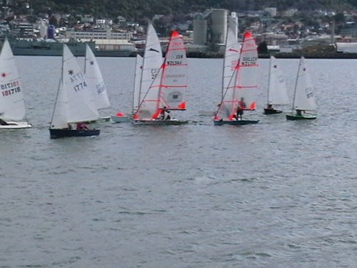 The start of the second race of Round 6 © Vauxhall Yacht Club