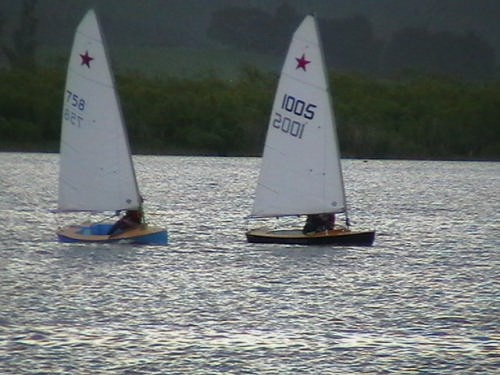 Alex Morris (Billy O) 758 and Ben Carrick (EpiBlast) 1005.<br />
 © Vauxhall Yacht Club