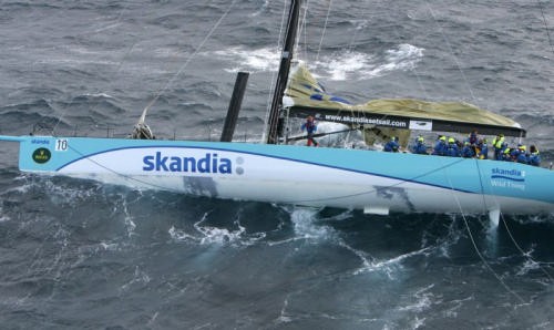Skandia with canting keel failure Bass Strait Dec 2004 - 2004 Rolex Sydney to Hobart ©  Rolex/Daniel Forster http://www.regattanews.com