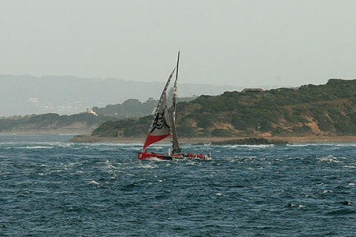White water for Pirates through the Rip  2005-2006 Volvo Ocean Race © Teri Dodds http://www.teridodds.com