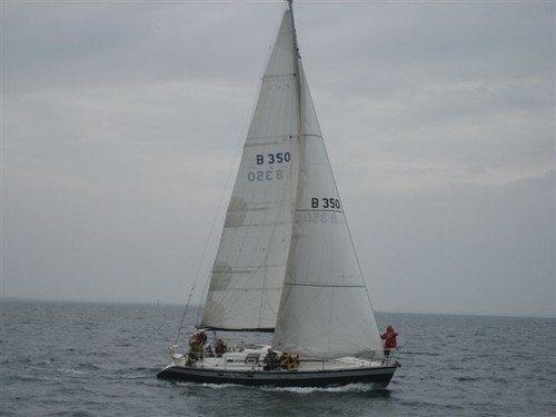 &rsquo;Allegresse&rsquo; finishes off Portsea Pier yesterday and won a fitting new award in the process. - Melbourne Latitude Series &copy;  John Curnow