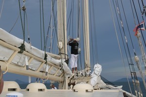 Preparing to sail - RAJA LAUT photo copyright Mariner Boating Holidays http://www.marinerboating.com.au taken at  and featuring the  class