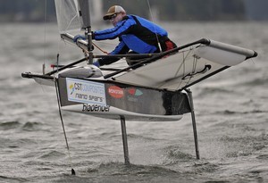 Kevin Hall (USA/NZL) racing at the 2009 Moth Worlds at Cascade Locks, Oregon photo copyright Sean Trew (Pacific Fog) http://www.pacificfog.net/ taken at  and featuring the  class