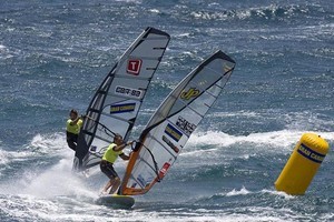 Antoine Albeau ahead of Ross Williams - 2009 Gran Canaria PWA Grand Slam - Day 6 photo copyright  John Carter / PWA http://www.pwaworldtour.com taken at  and featuring the  class
