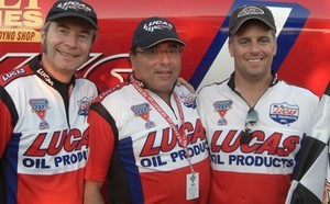 Lucas Oil team boss Nigel Hook, throttleman Joe Sgro and Outer limits president Mike Fiore photo copyright Powerboat P1 World Championship http://www.powerboatp1.com taken at  and featuring the  class