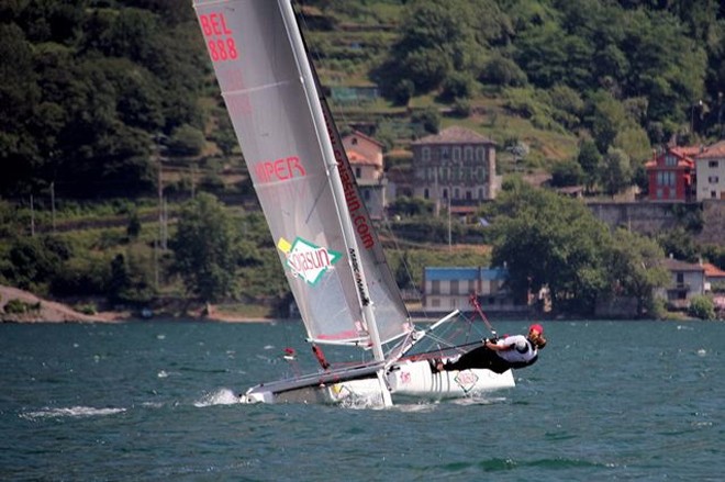 Carolijn Brouwer Liz Wardley - F16 Euro Challenge 2010 © Marco Lazzetta
