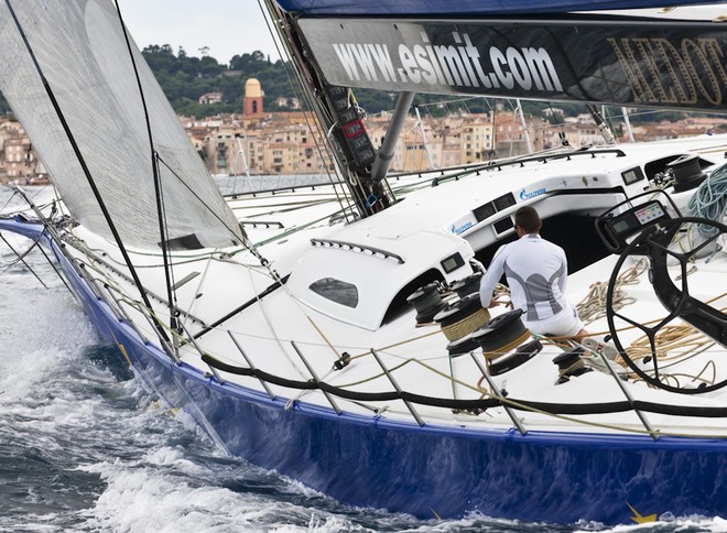 Giraglia Rolex Cup 2010 – Images from day two © Carlo Borlenghi and Luca Butto /Studio Borlenghi