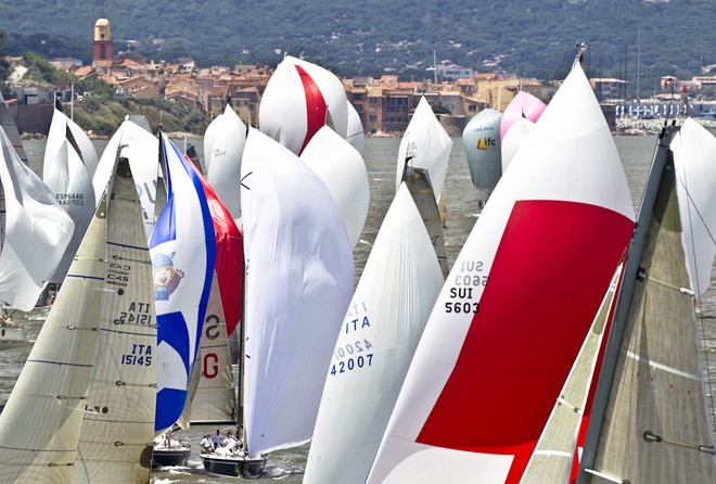 Giraglia Rolex Cup 2010 - Start in St Tropez © Carlo Borlenghi / www.carloborlenghi.com