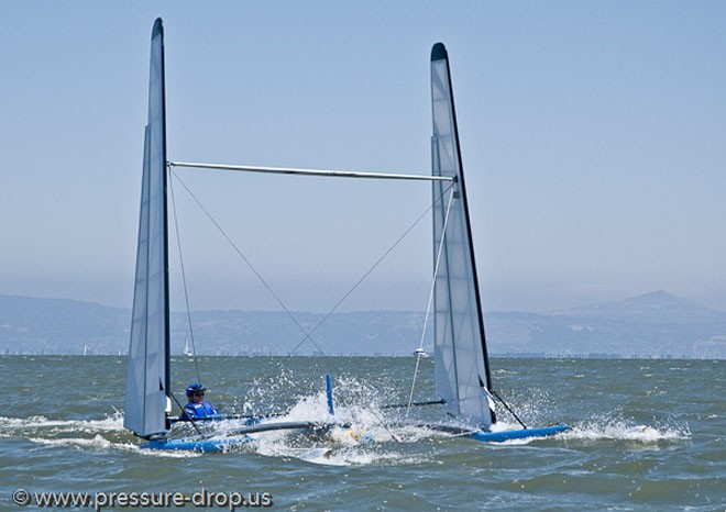 A different kind of wing on wing © Erik Simonson/ pressure-drop.us http://www.pressure-drop.us