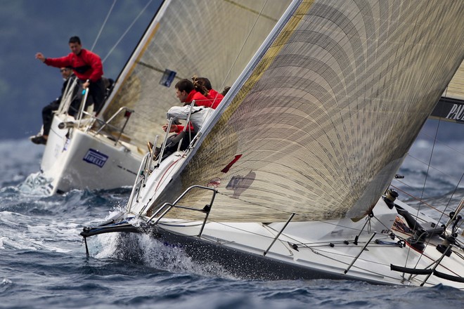 Santa Margherita,01/05/10<br />
Regate Pirelli Coppa Carlo Negri<br />
SEAWONDER 007, Sail n: ITA - 42007, Type: MC 42 GP, Owner: Vittorio URBINATI © Carlo Borlenghi / www.carloborlenghi.com