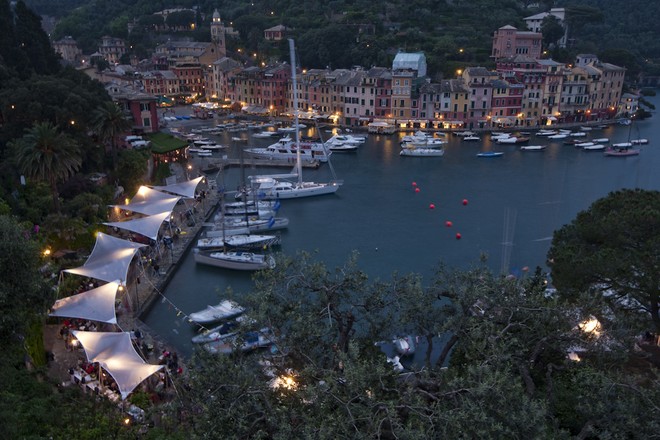 Santa Margherita, 01/05/10<br />
Regate Pirelli Coppa Carlo Negri<br />
Crew Dinner in Portofino © Carlo Borlenghi / www.carloborlenghi.com