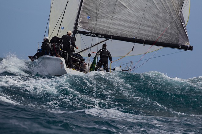 Rolex Ilhabela Sailing Week - Day 1 - 2010 ©  Rolex / Carlo Borlenghi http://www.carloborlenghi.net