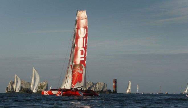 IDEC, helmed by Francis Loyon racing round the Needles of the J.P. Morgan Asset Management Round the Island Race. © onEdition http://www.onEdition.com
