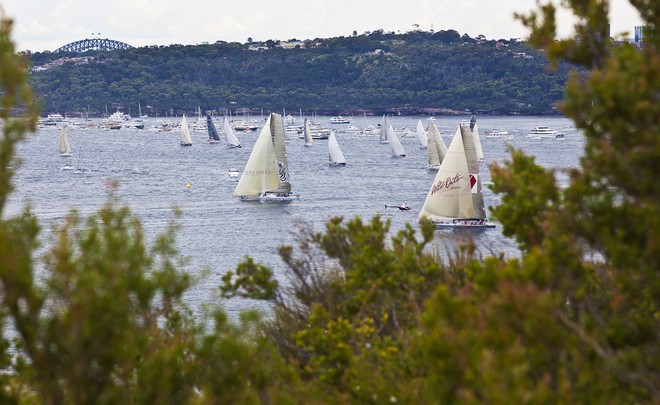 Start of 2009 Rolex Sydney Hobart Race from Sydney Harbour ©  Rolex / Carlo Borlenghi http://www.carloborlenghi.net