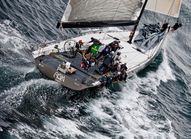RAN, Sail n: GBR 7236R, Owner: Niklas Zennstrom, State: U.K, Division: IRC, Design: Jv 72<br />
Rolex Sydney Hobart Yacht Race  Start ©  Rolex / Carlo Borlenghi http://www.carloborlenghi.net