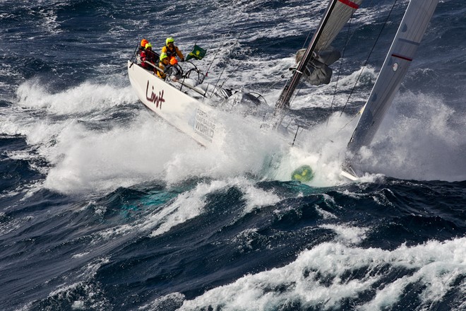 LIMIT, Sail n: 98888, Owner: Alan Brierty, State: WA, Division: IRC & ORCi, Design: Reichel-Pugh 62 - Rolex Sydney Hobart -  Rolex Sydney Hobart 2010 ©  Rolex / Carlo Borlenghi http://www.carloborlenghi.net