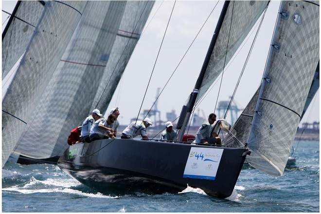 Team Aqua (UAE). &copy; Ignacio Baixauli /RC44 Class http://www.rc44.com