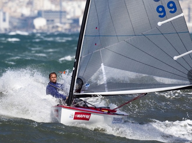 Finn class - Day 3, Princess Sofia Trophy, Palma 2010 © Nico Martinez http://www.nicomartinez.com