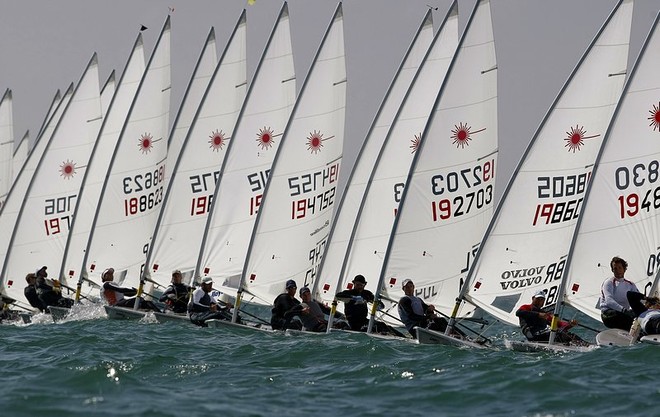 Startline - Laser Worlds 2010 Day 5 ©  Paul Wyeth / RYA http://www.rya.org.uk