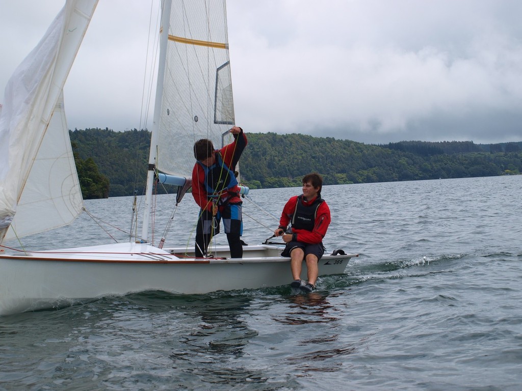 Time to play: Andrew and Mike on White Knuckle Express - Rotoiti Spring Sprints 2010 photo copyright Nadine Moeller taken at  and featuring the  class
